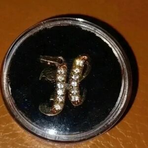 💙🌹Gold plated letter pendant "H" with faux diamonds
